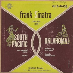 Sings Hits From: South Pacific / Oklahoma!