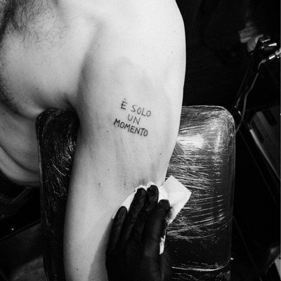 È solo un momento